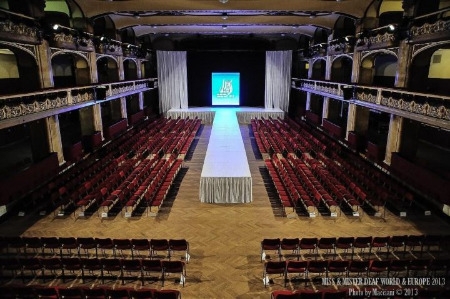 world-fashion-show-2013-2016-10