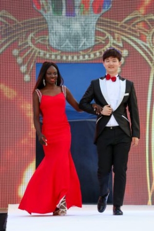 world-fashion-show-2013-2016-130