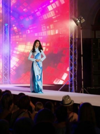 world-fashion-show-2013-2016-151