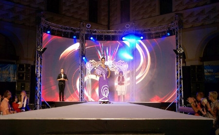 world-fashion-show-2013-2016-158