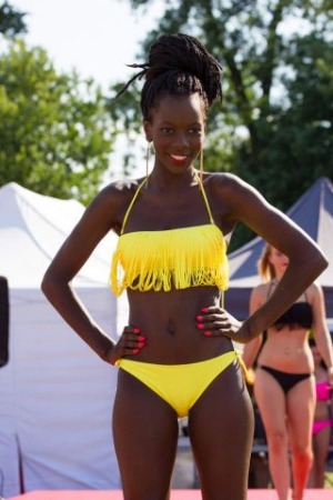 world-fashion-show-2013-2016-172