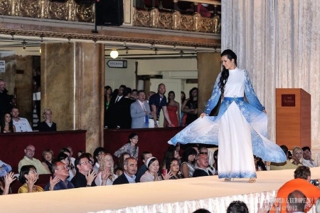 world-fashion-show-2013-2016-31