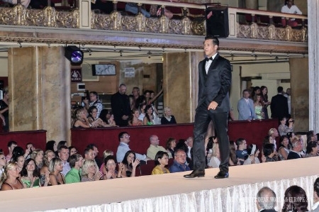 world-fashion-show-2013-2016-35