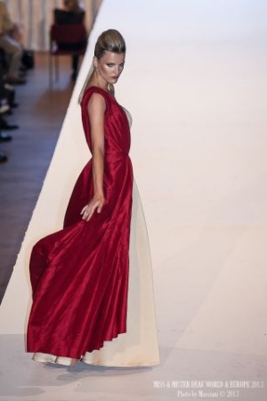 world-fashion-show-2013-2016-57
