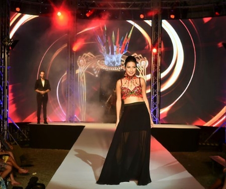 world-fashion-show-2013-2016-87